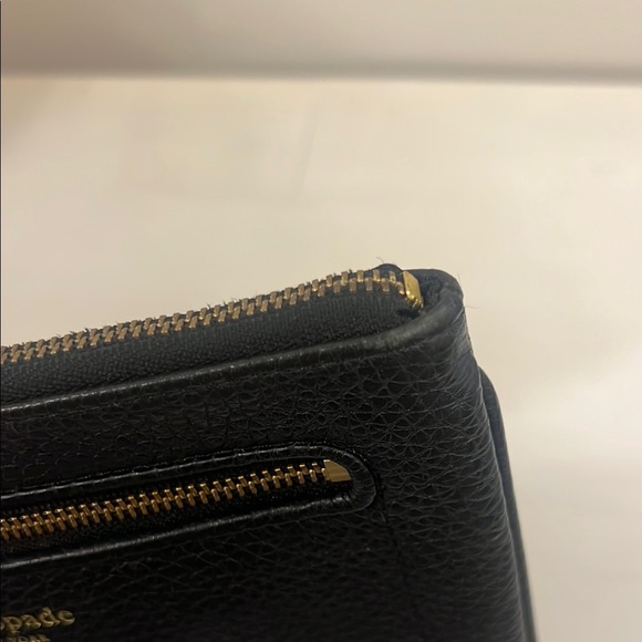 Kate Spade Black Tinie Chester Street Pebble Leather Wristlet - Picture 10 of 12